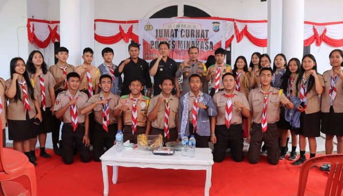 Jumat Curhat, Kapolres Minahasa Edukasi Siswa SMA 2 Langowan